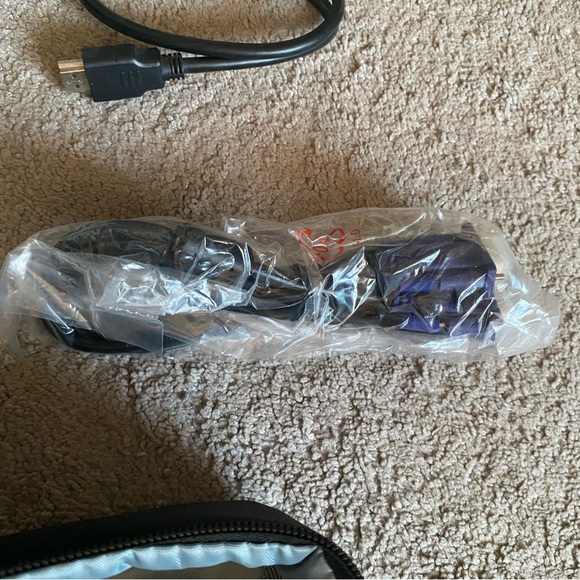 Vanyko Leisure 3 Projector - Picture 11 of 12